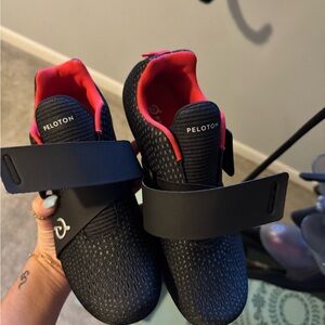 Peloton Altos Cycling Shoes - Black and Red